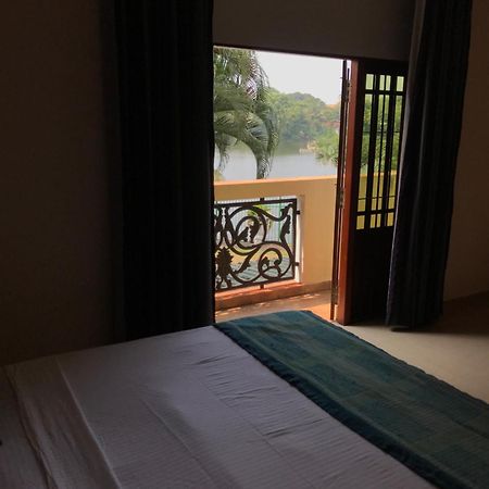 Amani Lake Resort Panadura Eksteriør billede